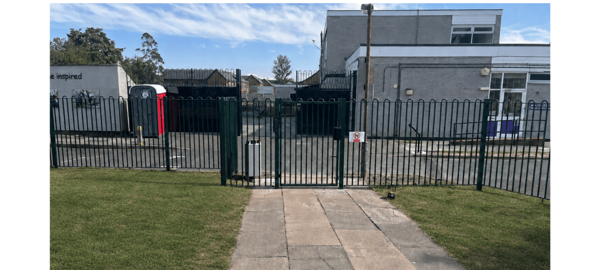 Bow top fencing