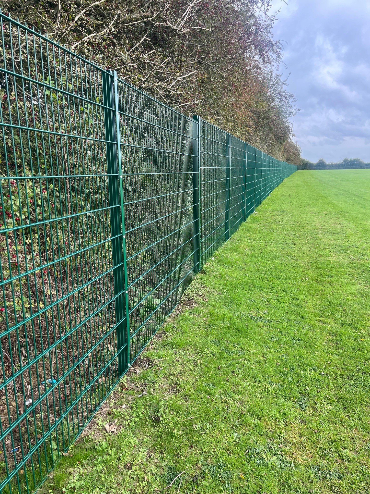 Playing Field Boundary Fencing for Kineton High School
